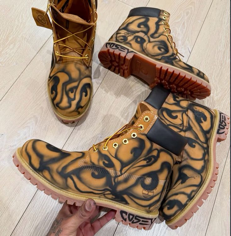 Custom Shoe Maker Online
